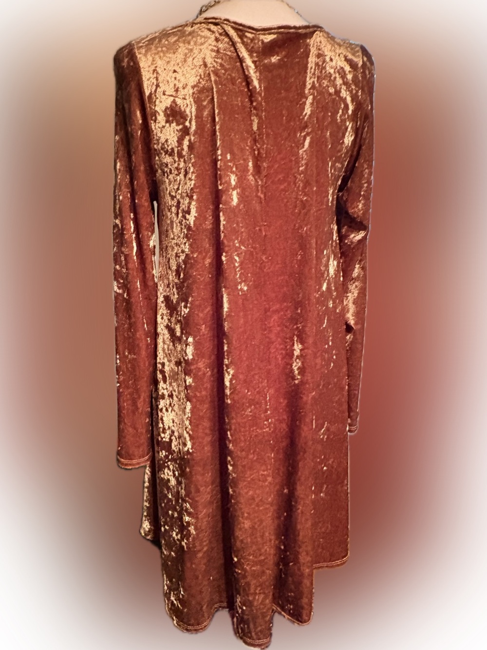 Emerald Plush Velvet Top in Rose Copper